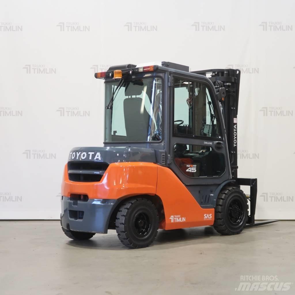 Toyota 40-8FD40N Wózki Diesla