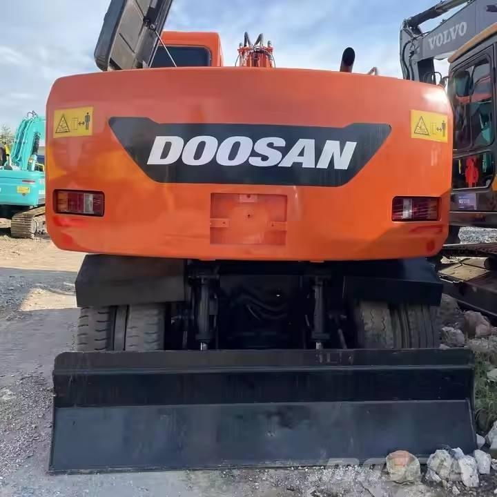 Doosan DX150W-9C Koparki kołowe