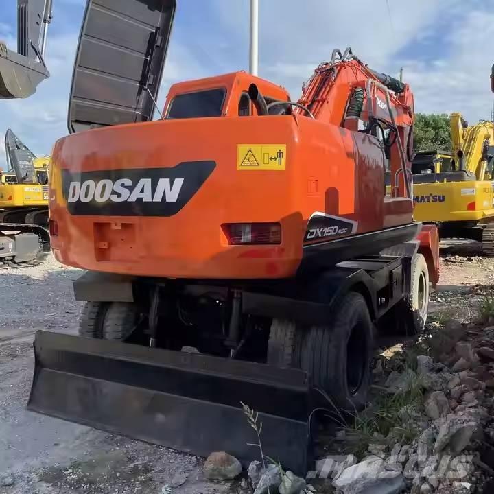 Doosan DX150W-9C Koparki kołowe