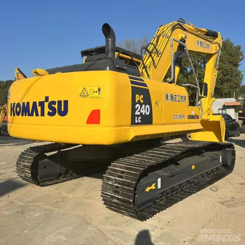 Komatsu PC240LC-8 Minikoparki