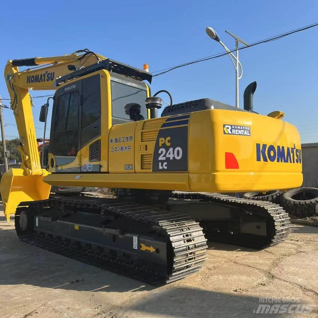 Komatsu PC240LC-8 Minikoparki