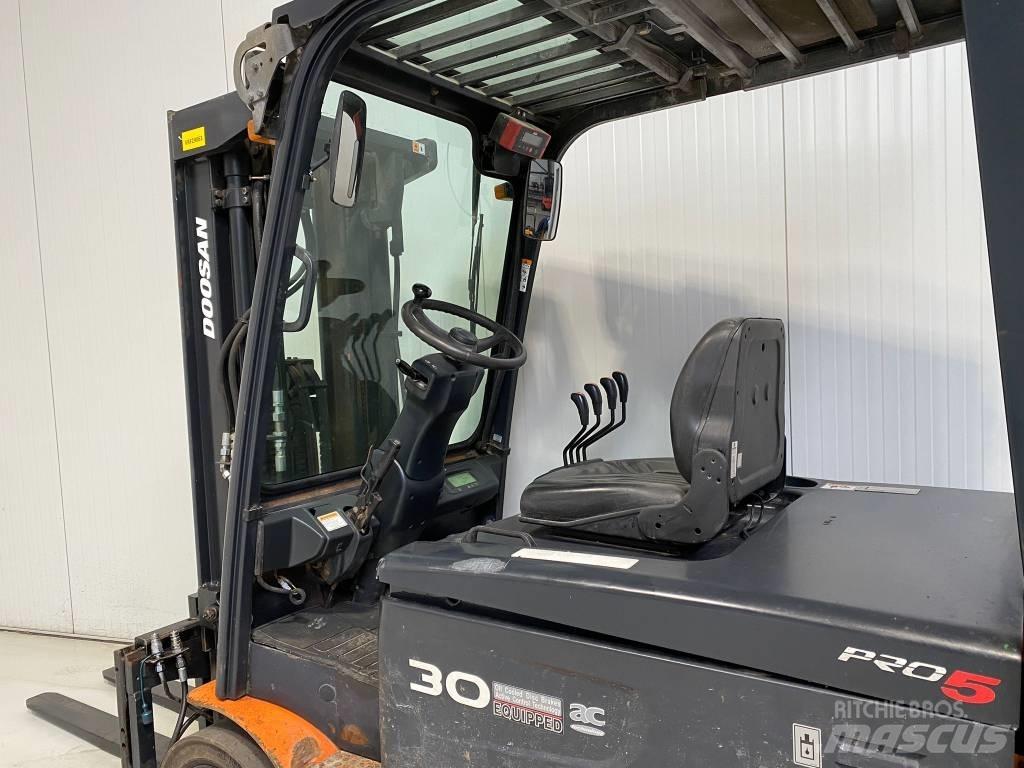 Doosan B30X-5 Wózki elektryczne