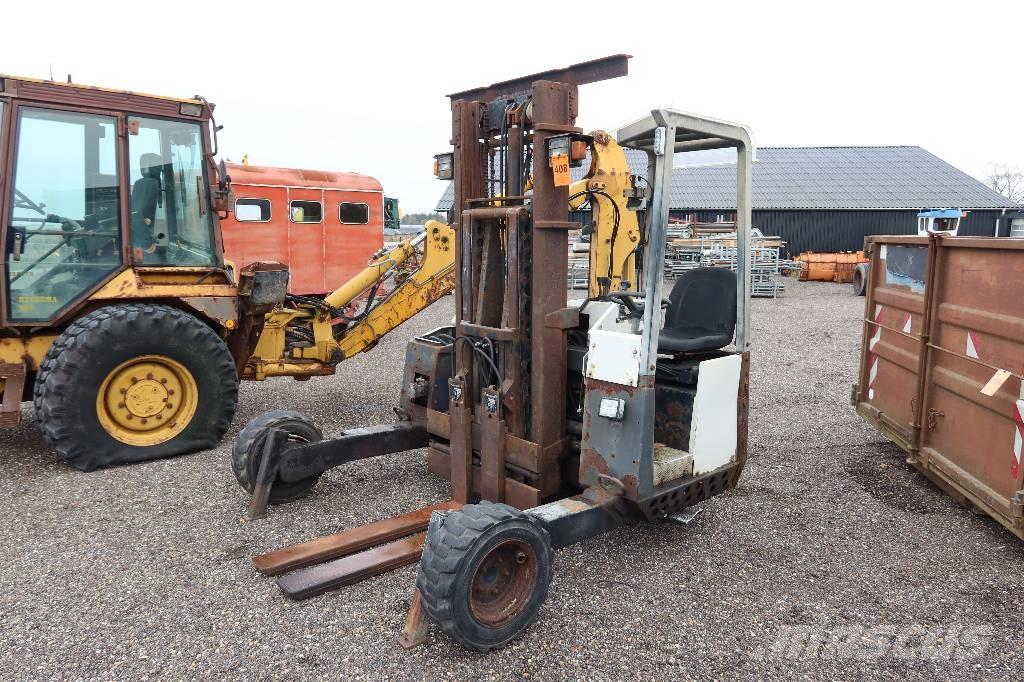 TCM TKL 3 x 3-M Wózki widłowe montowane do pojazdów