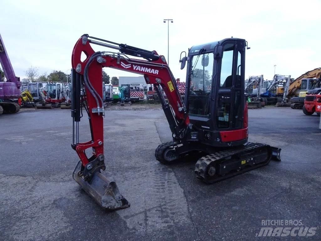 Yanmar VIO27 Minikoparki