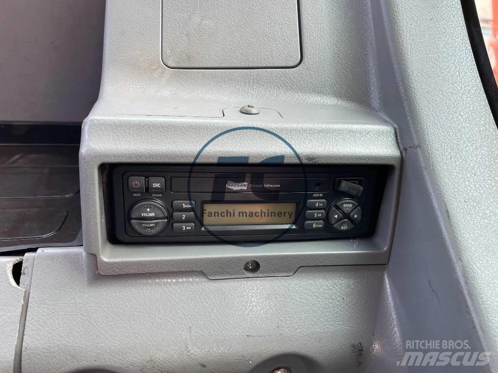 Doosan DX300 Koparki gąsienicowe