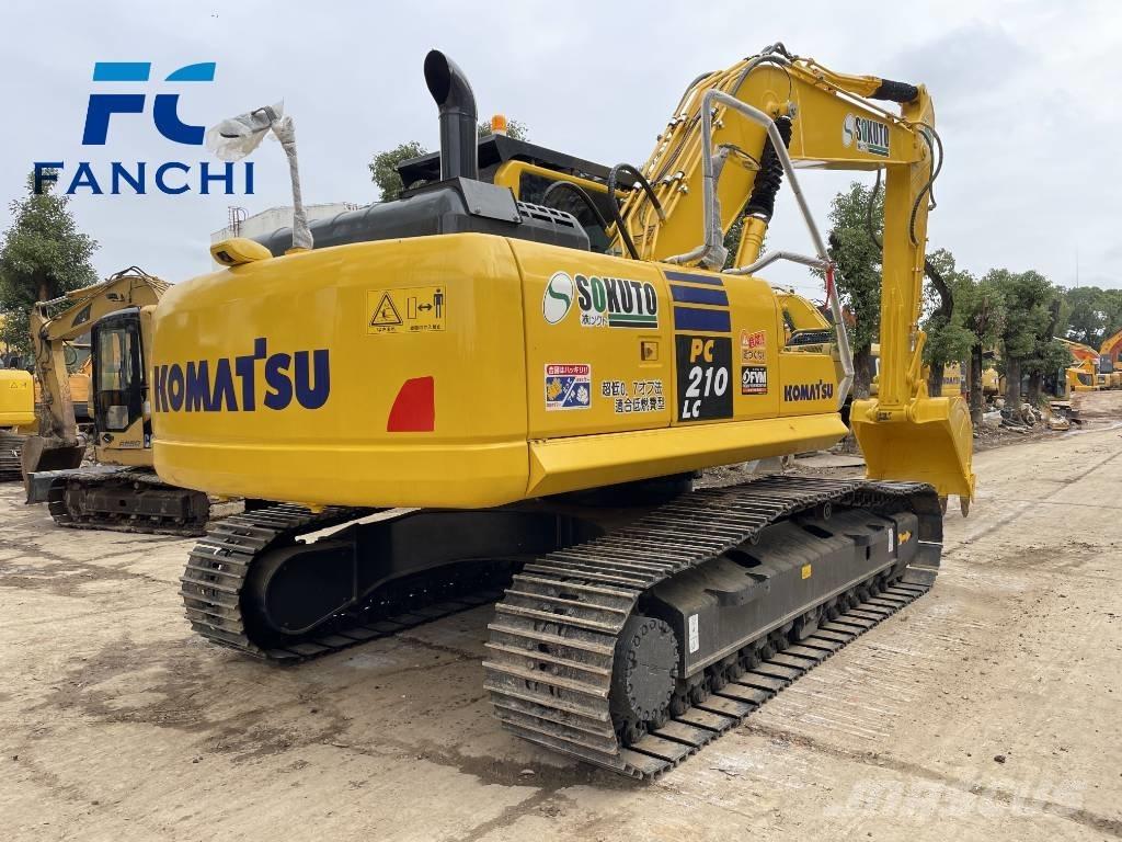Komatsu PC210 Koparki gąsienicowe