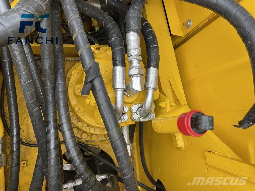 Komatsu PC210 Koparki gąsienicowe