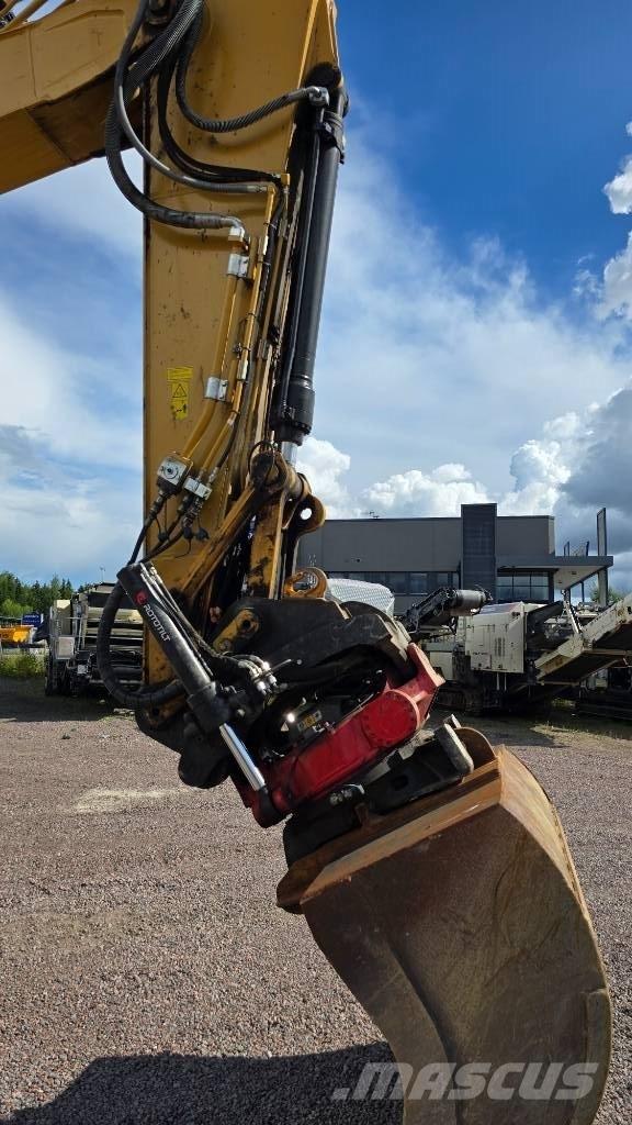 CAT 325FLCR Koparki gąsienicowe