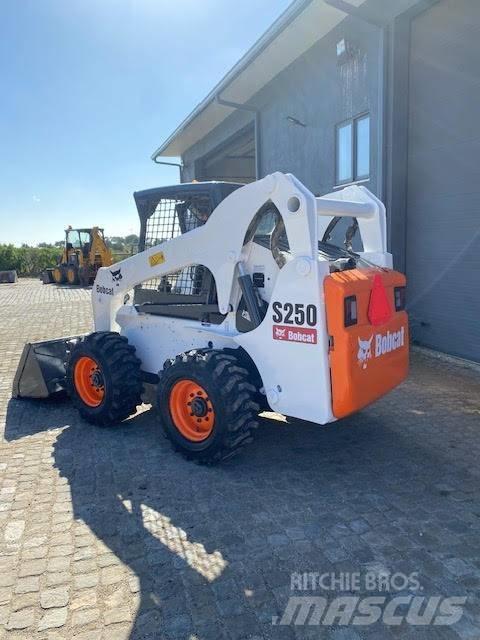 Bobcat S 250 Ładowarki burtowe