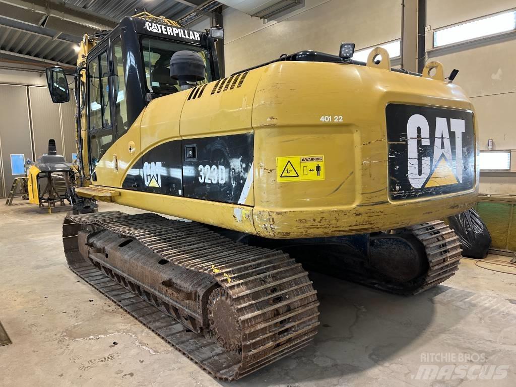 CAT 323 D L Koparki gąsienicowe