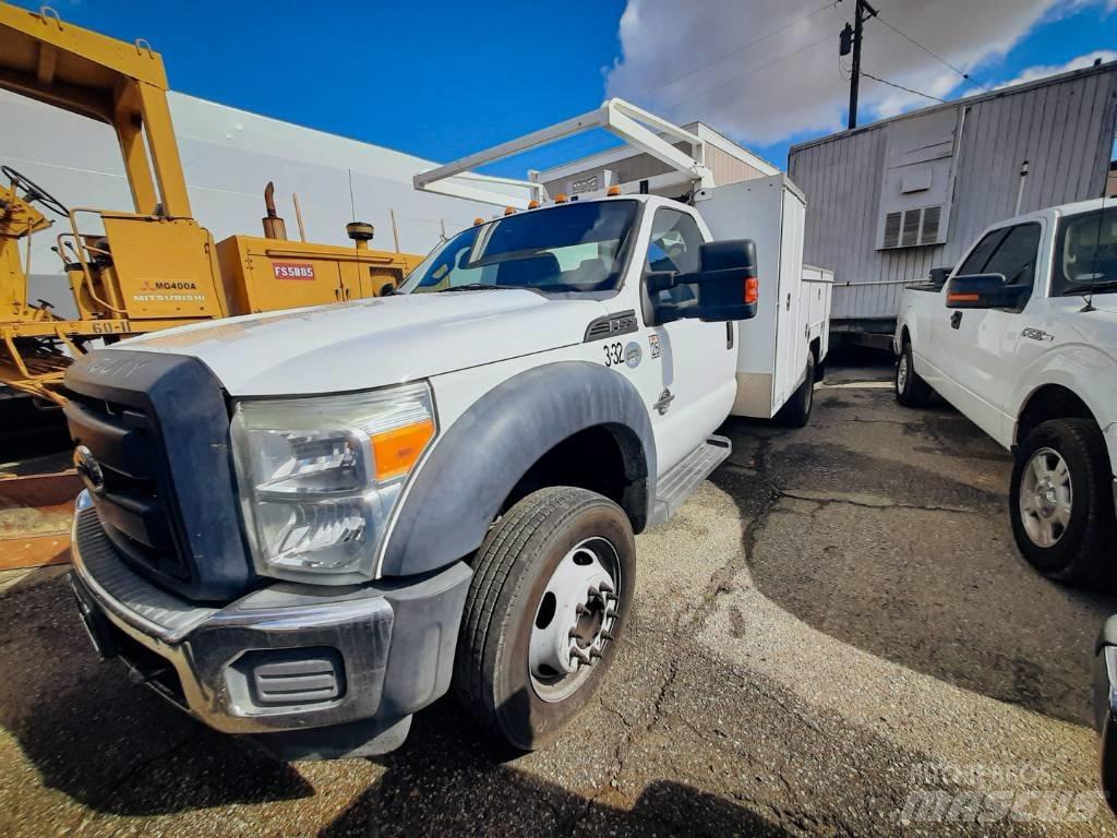 Ford F 550 Pick-upy / Pojazdy z otwieranymi burtami