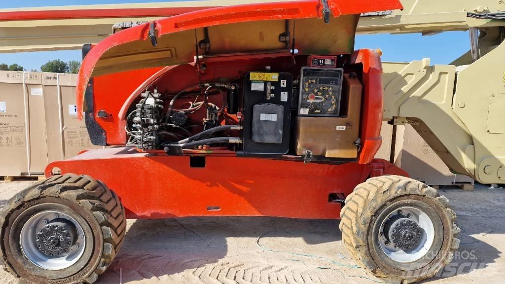 JLG 800AJ Podnośniki przegubowe