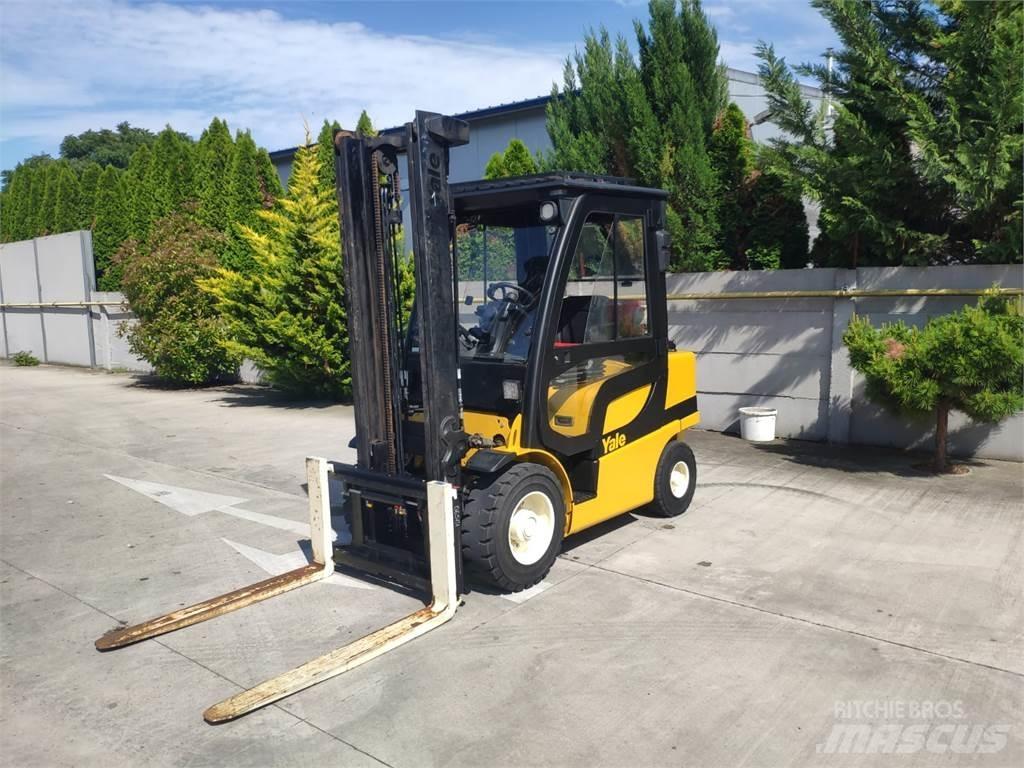 Yale GLP30VX Wózki LPG