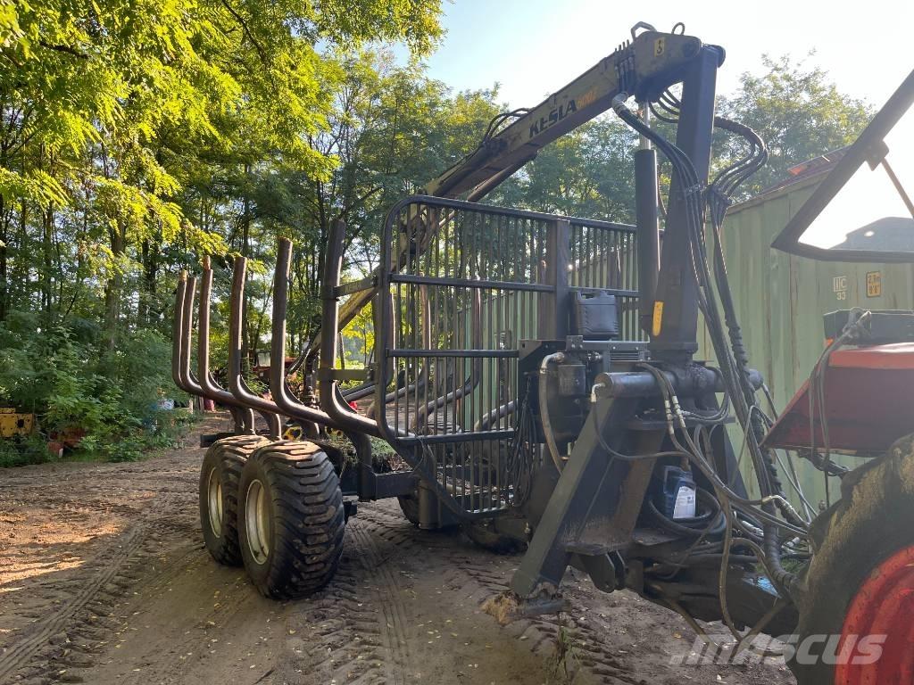 Kesla 122HD Przyczepy leśne