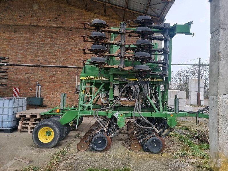 John Deere 750A Maszyny rolnicze - Inne