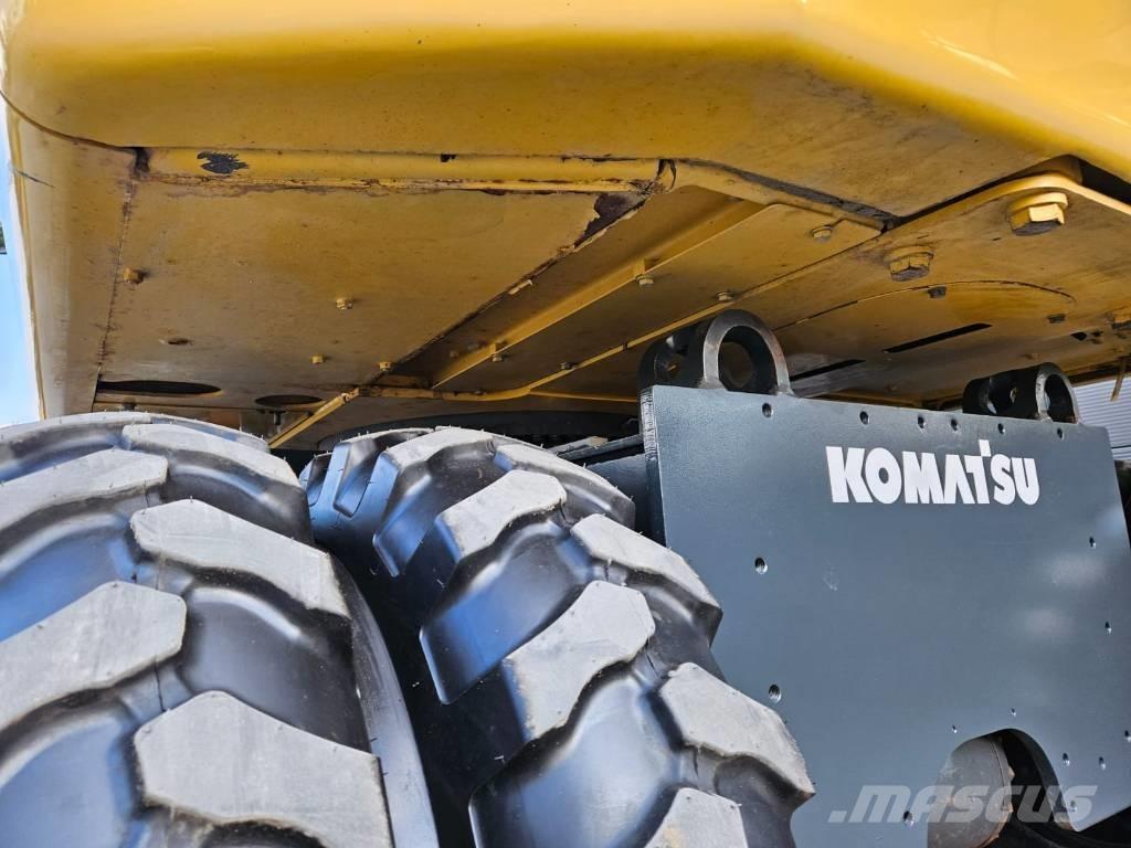 Komatsu PW 148-8 Koparki kołowe