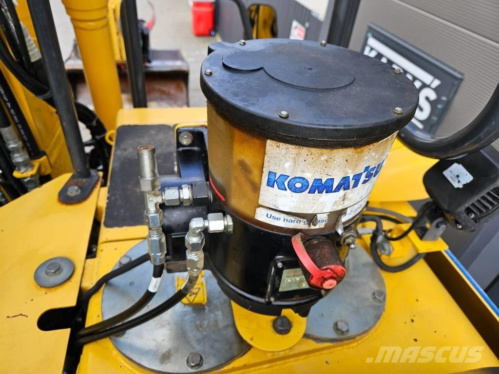 Komatsu PW 148-8 Koparki kołowe