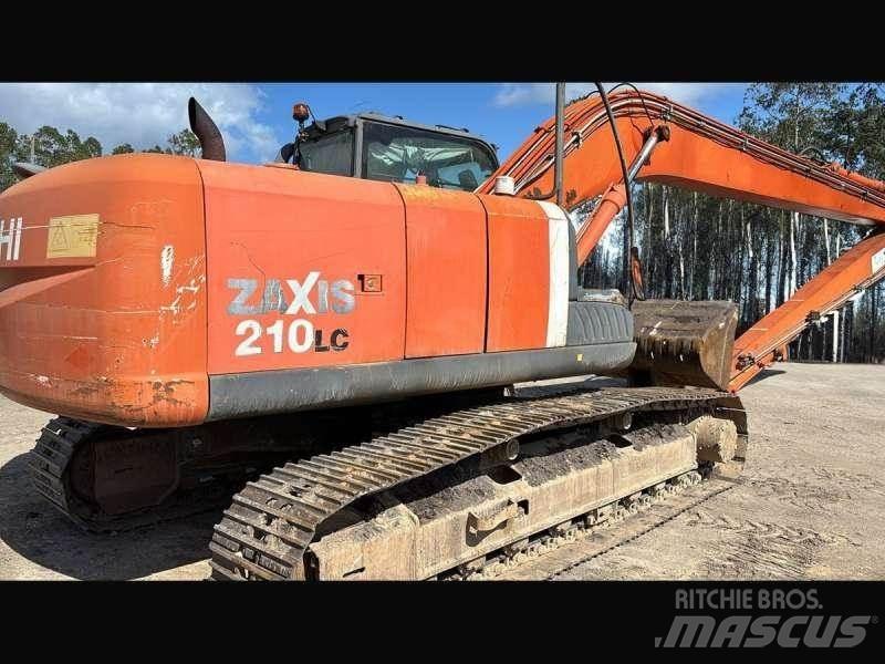 Hitachi ZX210LC-3 Koparki z długim ramieniem