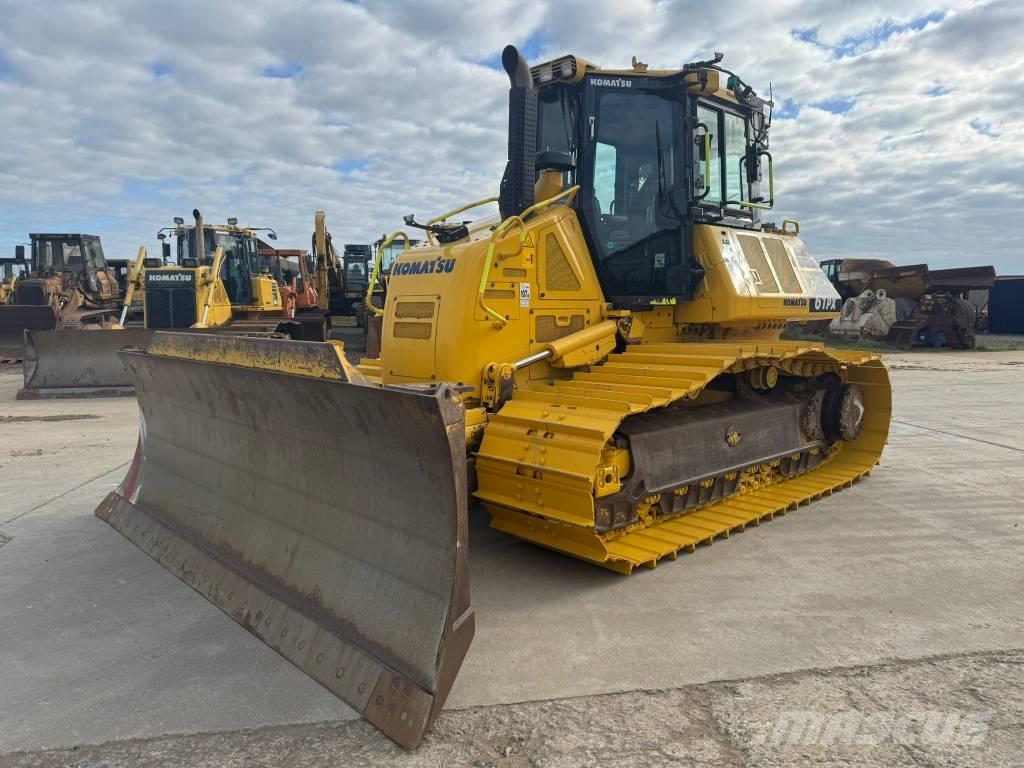 Komatsu D61PX-24 Spycharki gąsienicowe