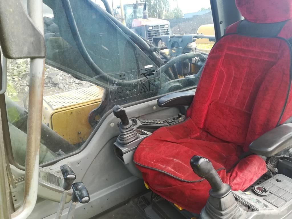 Volvo EC 290 B LC Koparki gąsienicowe