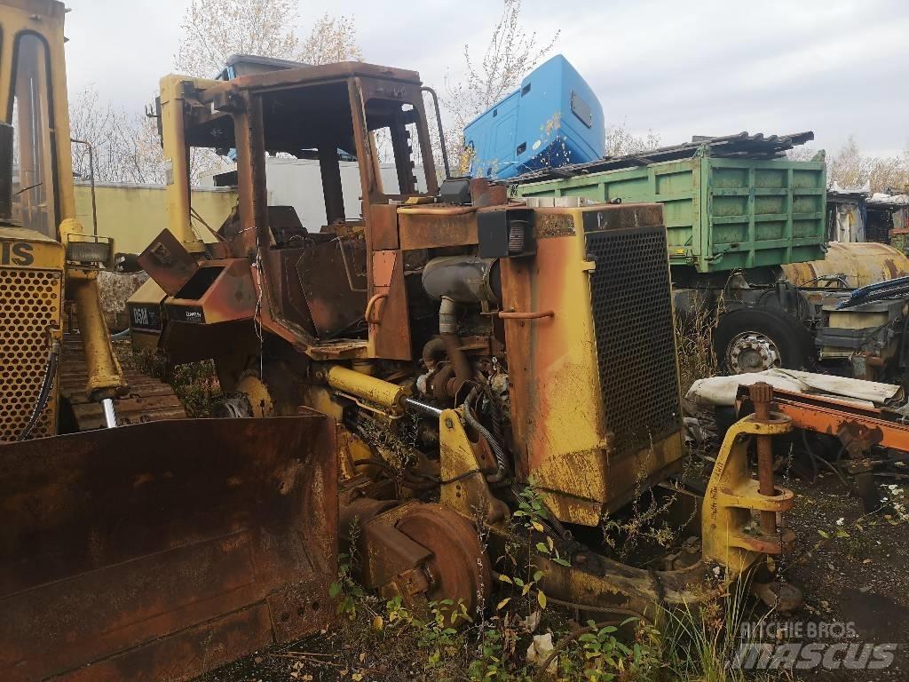 CAT D 5 M XL Spycharki gąsienicowe
