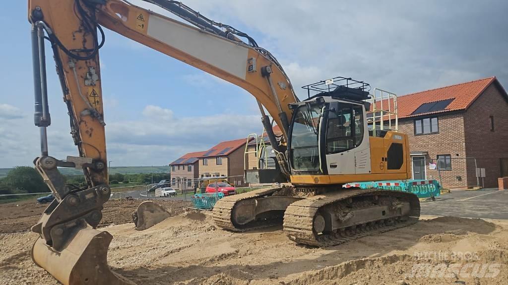 Liebherr R 922 LC Koparki gąsienicowe
