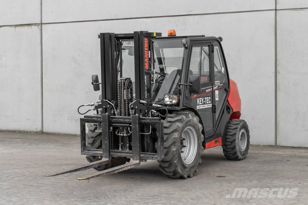 Manitou MC 30-4 Wózki Diesla