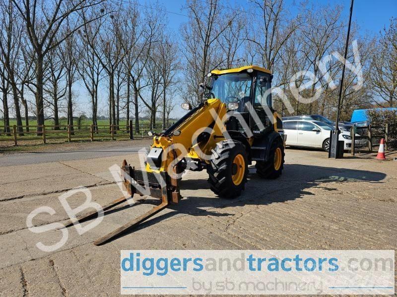 JCB TM 220 Ładowarki kołowe