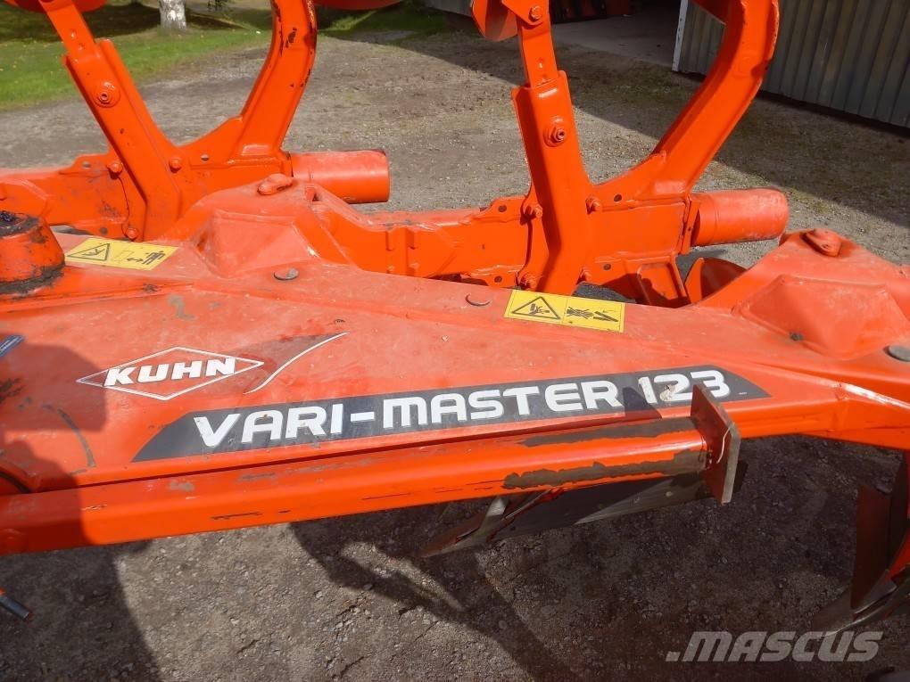 Kuhn Vari-Master 123 Pługi obrotowe