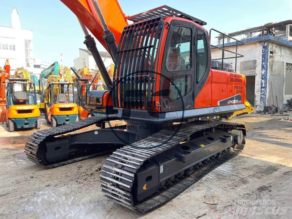 Doosan DX 300 Koparki gąsienicowe
