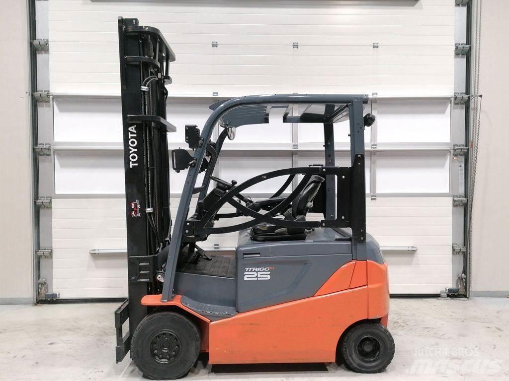 Toyota 8FBMKT25 Wózki elektryczne