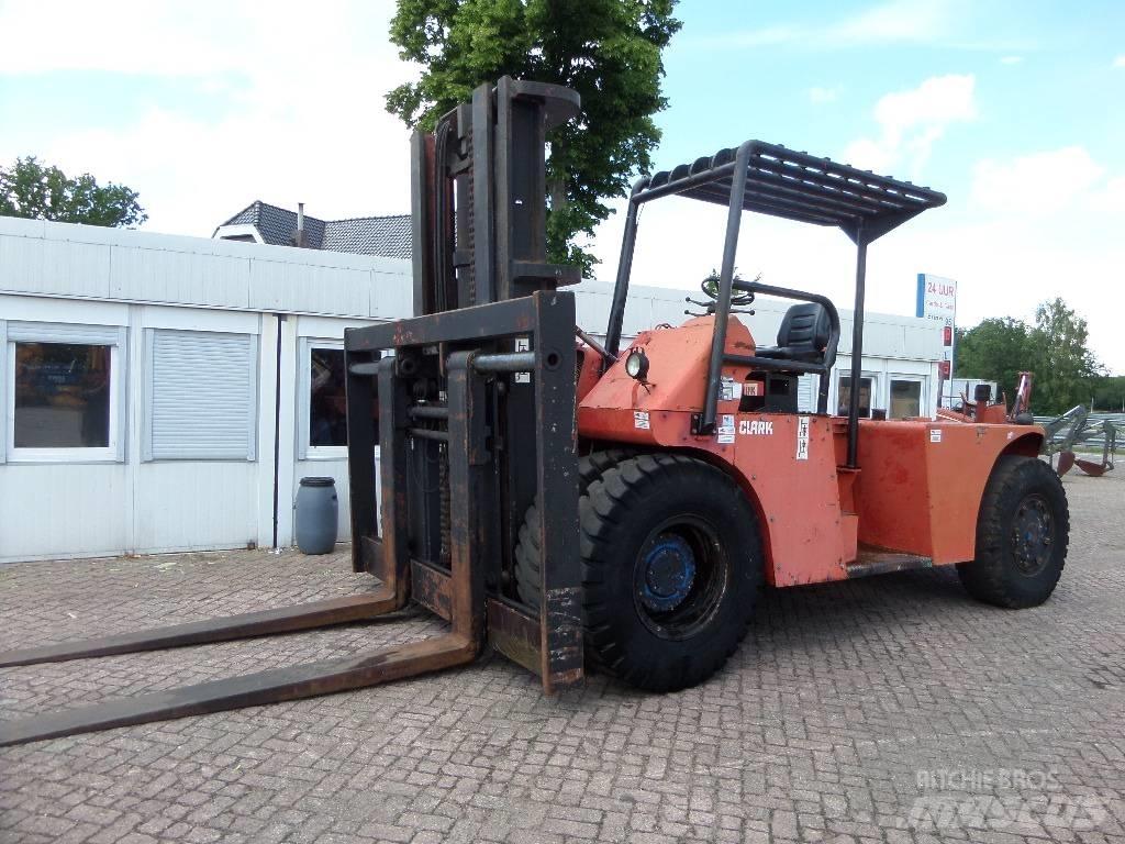 Clark CY450BD Wózki Diesla
