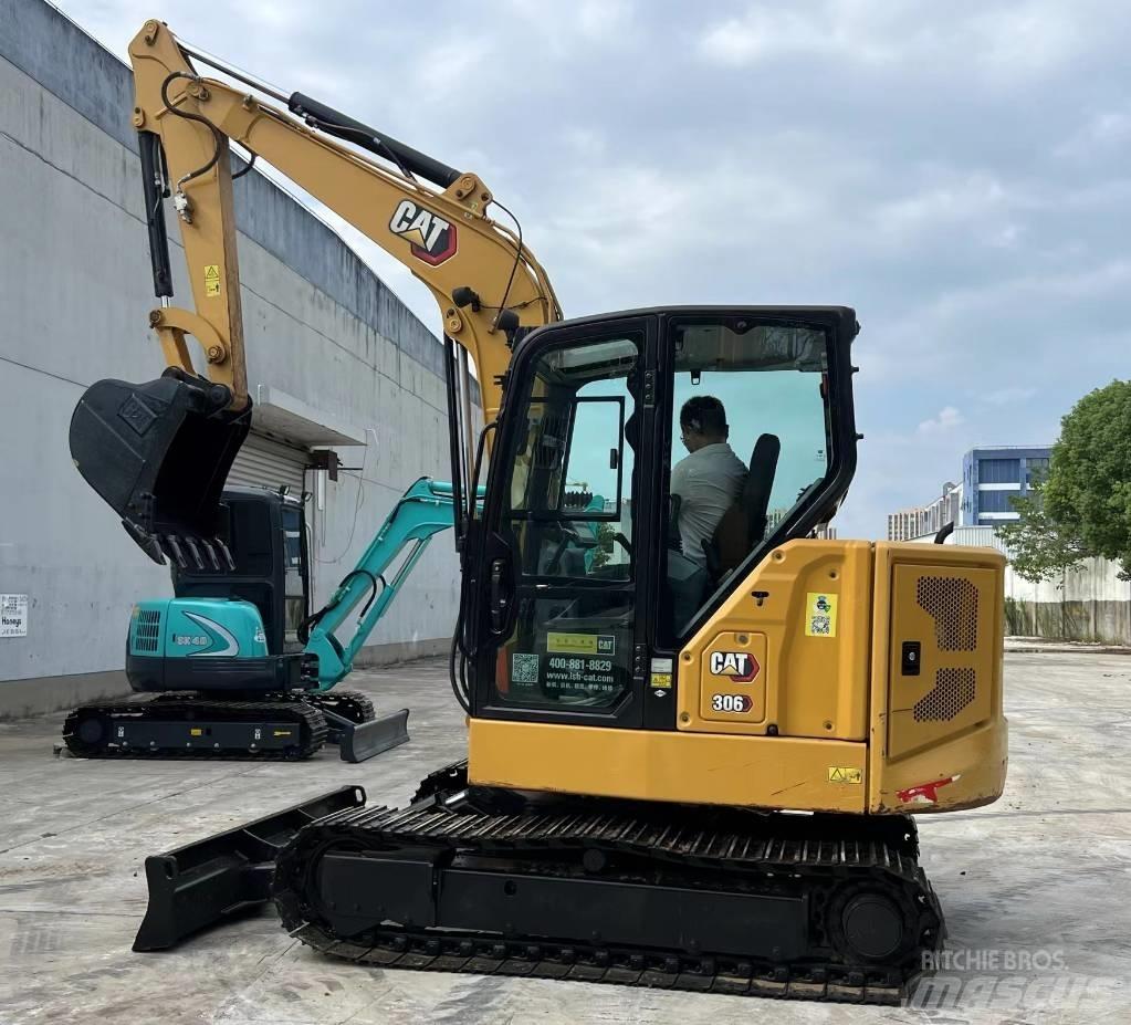 CAT 306 Minikoparki