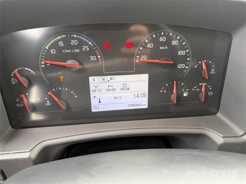 Volvo FE320 4x2 Samochody ciężarowe ze skrzynią zamkniętą