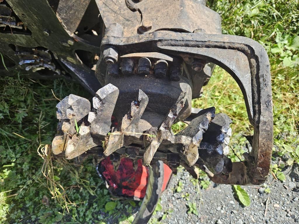 Komatsu 951 Harwestery
