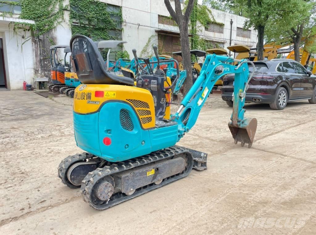 Kubota U008 Minikoparki