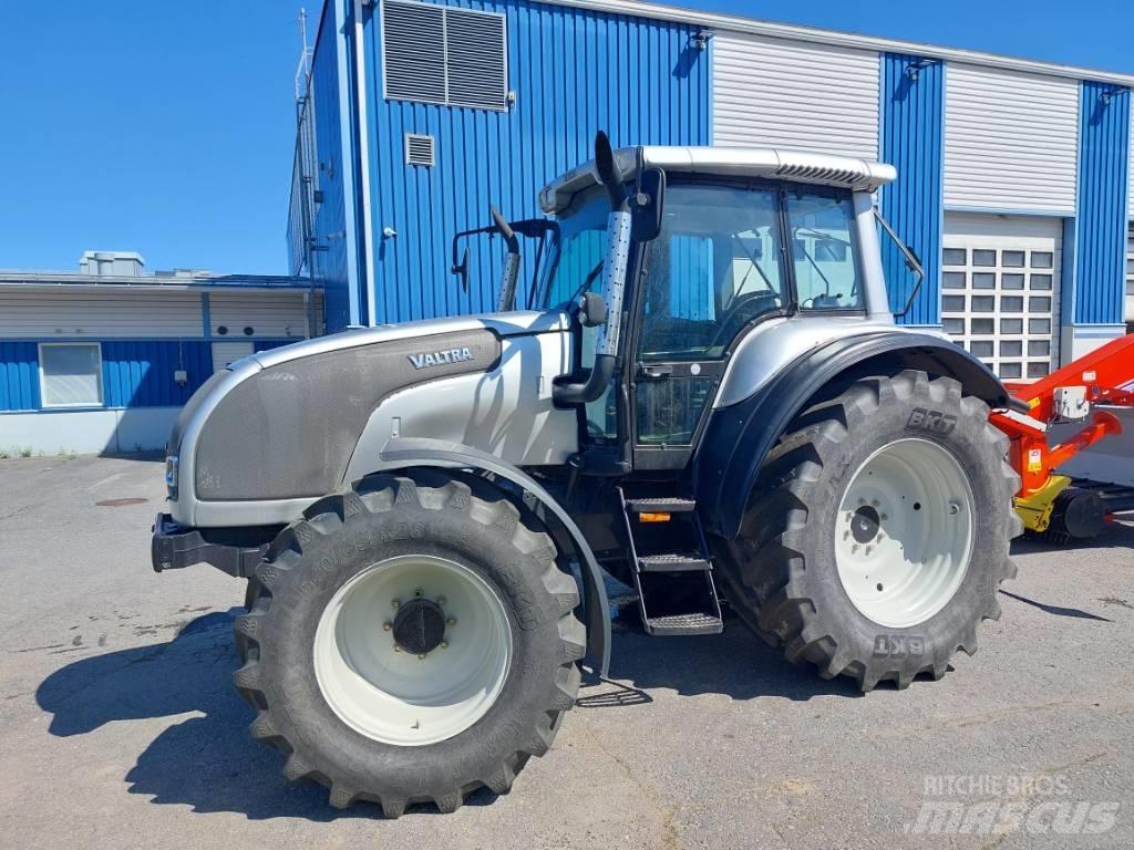 Valtra M 120 E Ciągniki rolnicze