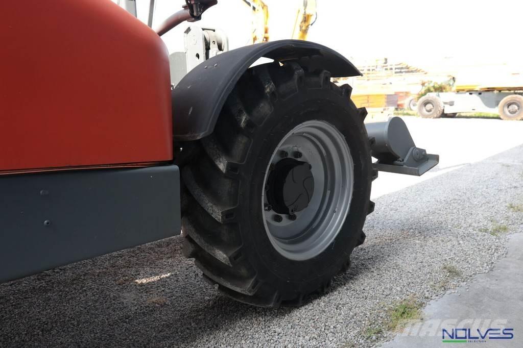 JLG 35.13 Ładowarki teleskopowe