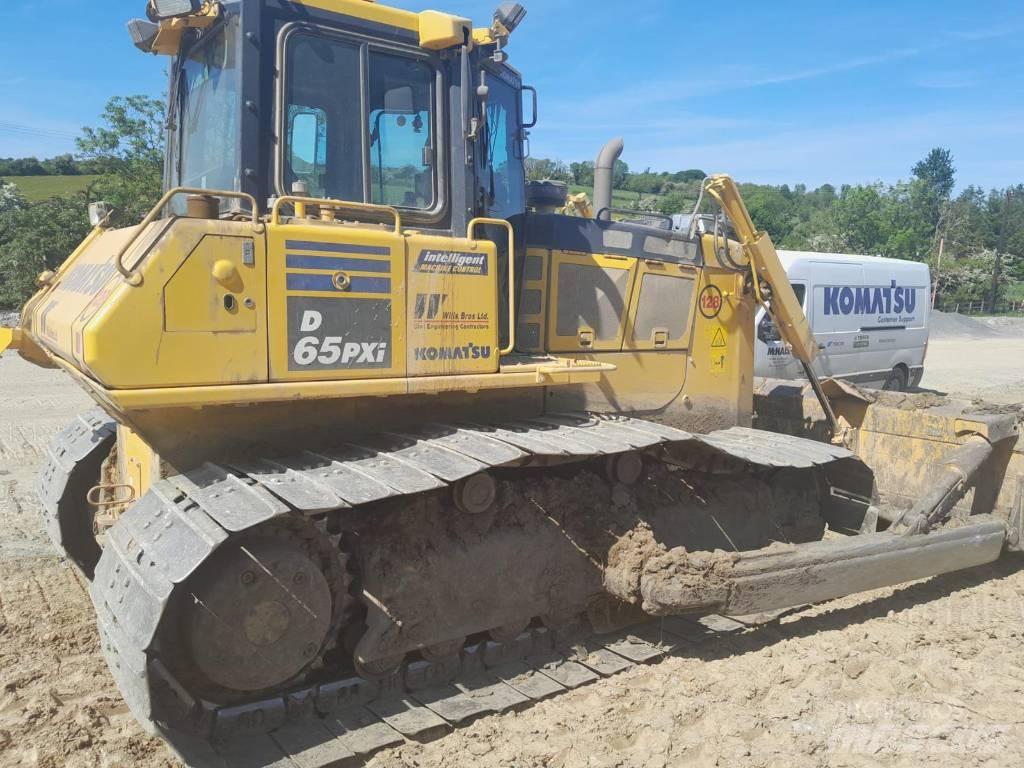 Komatsu D65PX-18 Spycharki gąsienicowe