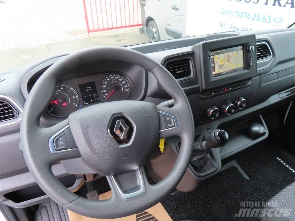 Renault Master Busy / Vany