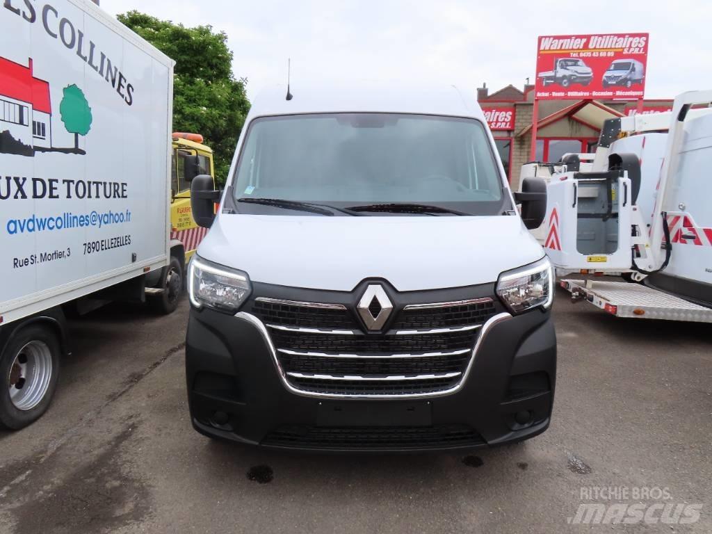 Renault Master Busy / Vany