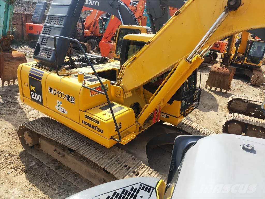 Komatsu PC200-7 Koparki gąsienicowe