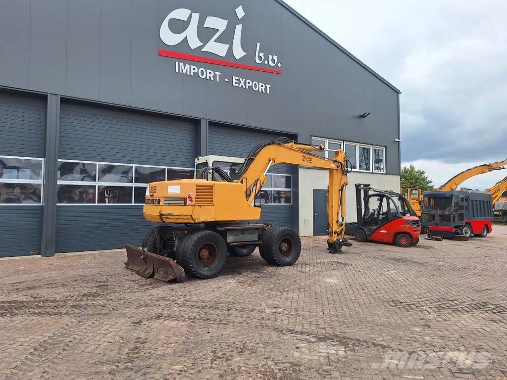 Liebherr A312 Koparki kołowe