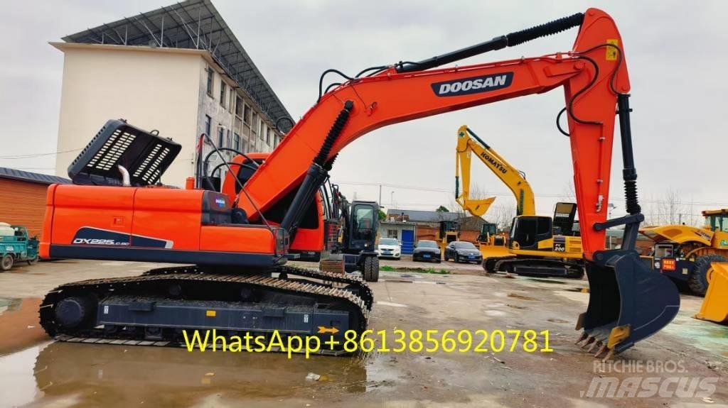 Doosan DX 225 Koparki gąsienicowe