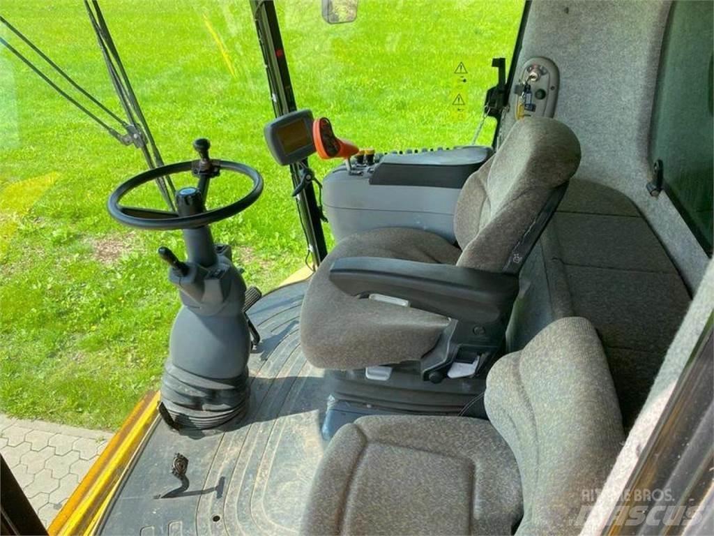 New Holland CX 880 Kombajny zbożowe