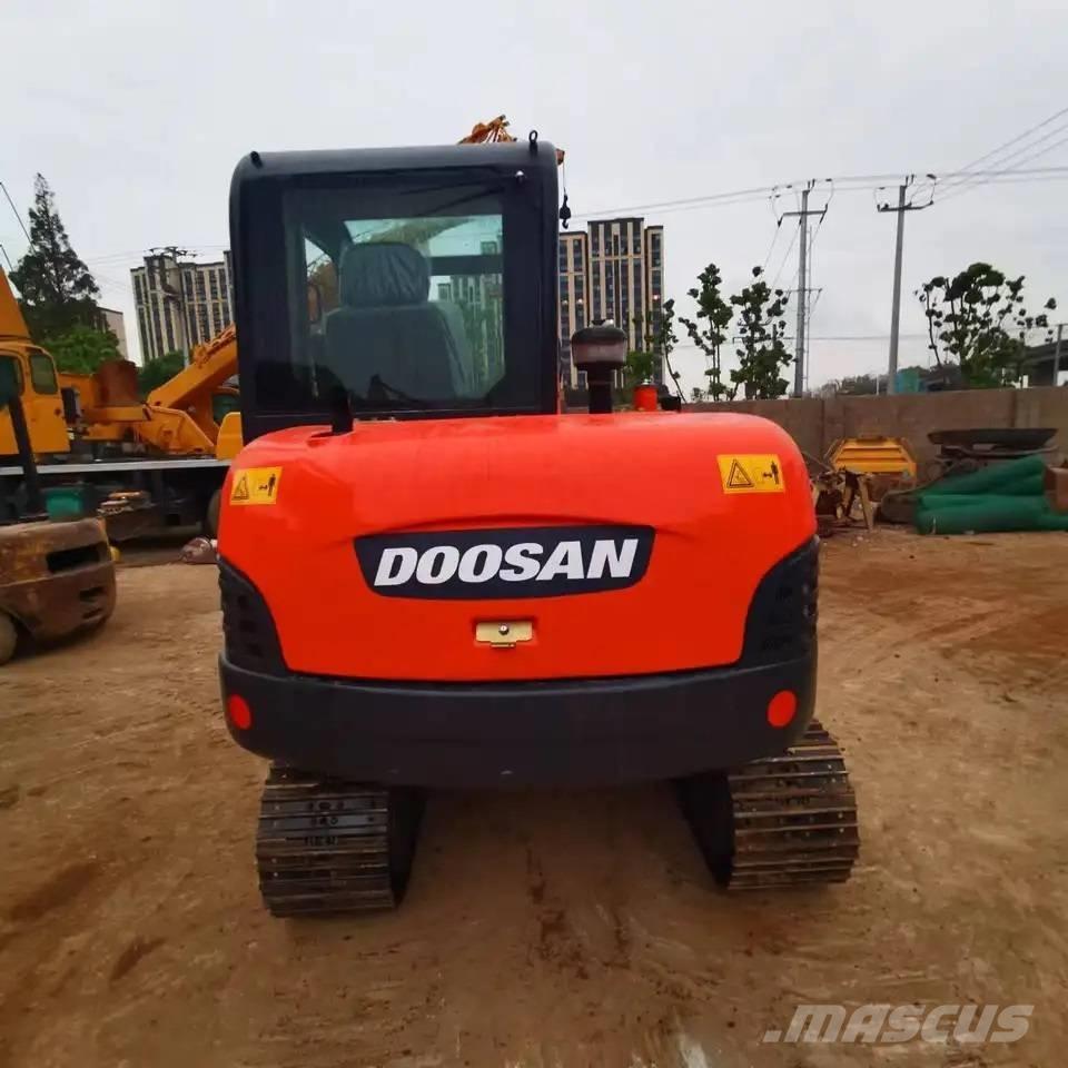 Doosan DH60-7 Minikoparki