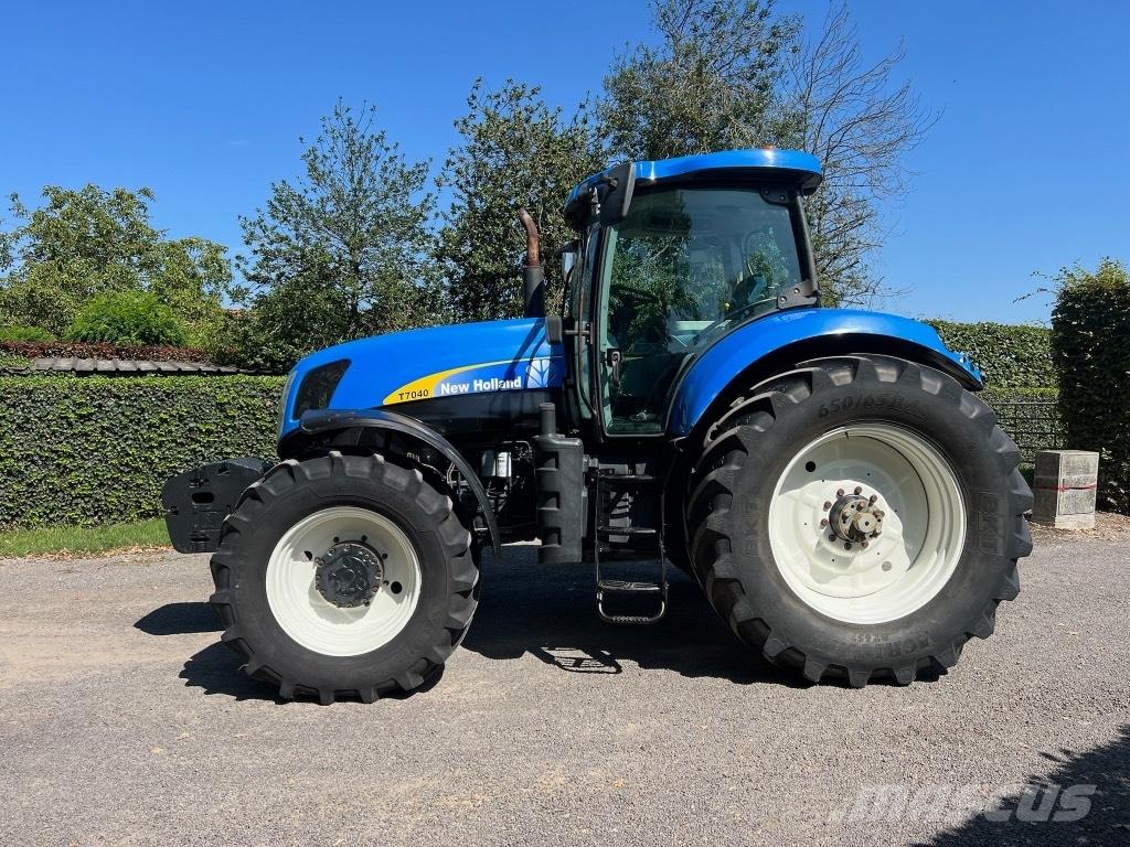 New Holland T 7040 Ciągniki rolnicze