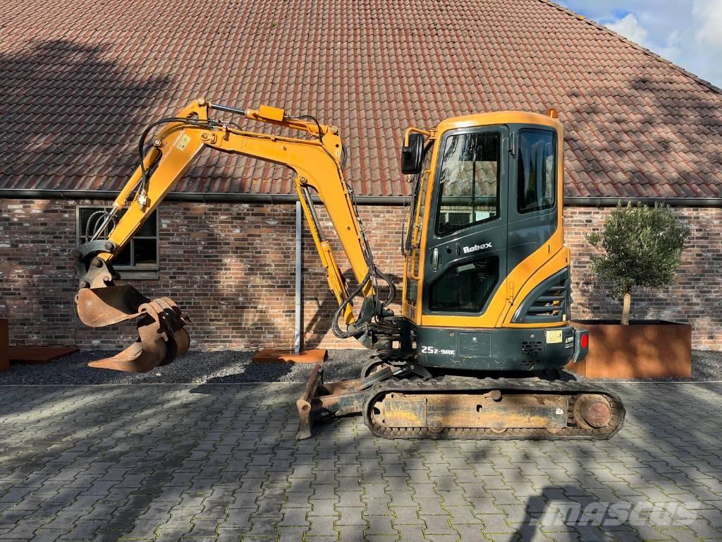 Hyundai R25Z-9 AK Koparki gąsienicowe