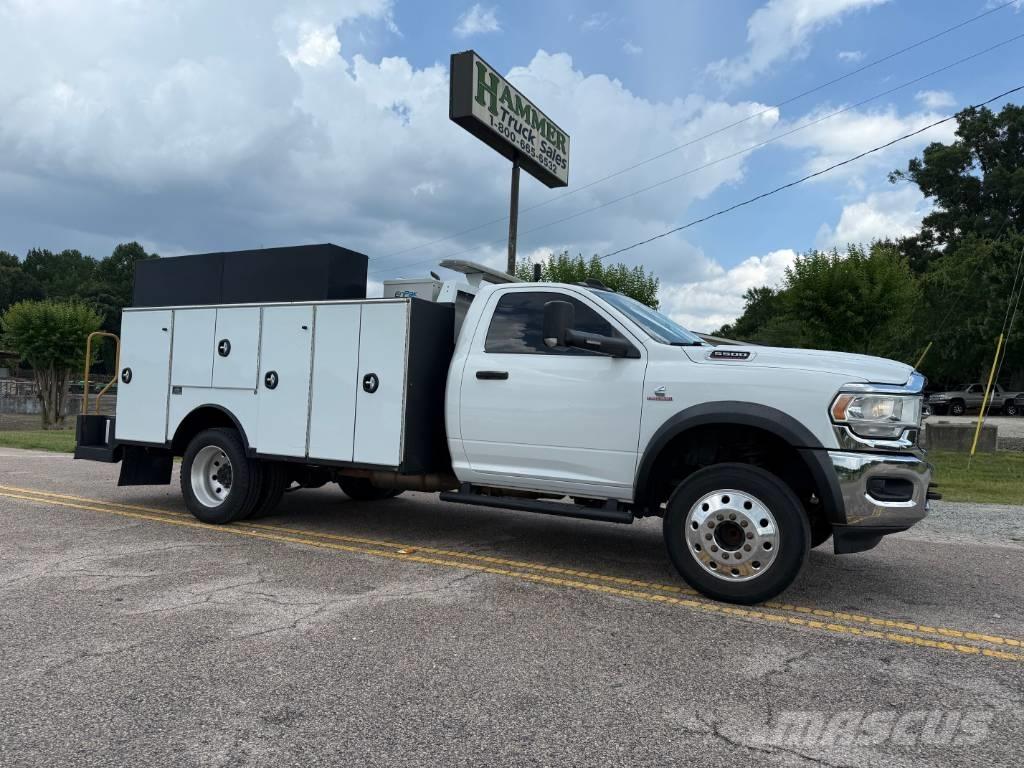 RAM 5500 TRADESMAN Pojazdy komunalne