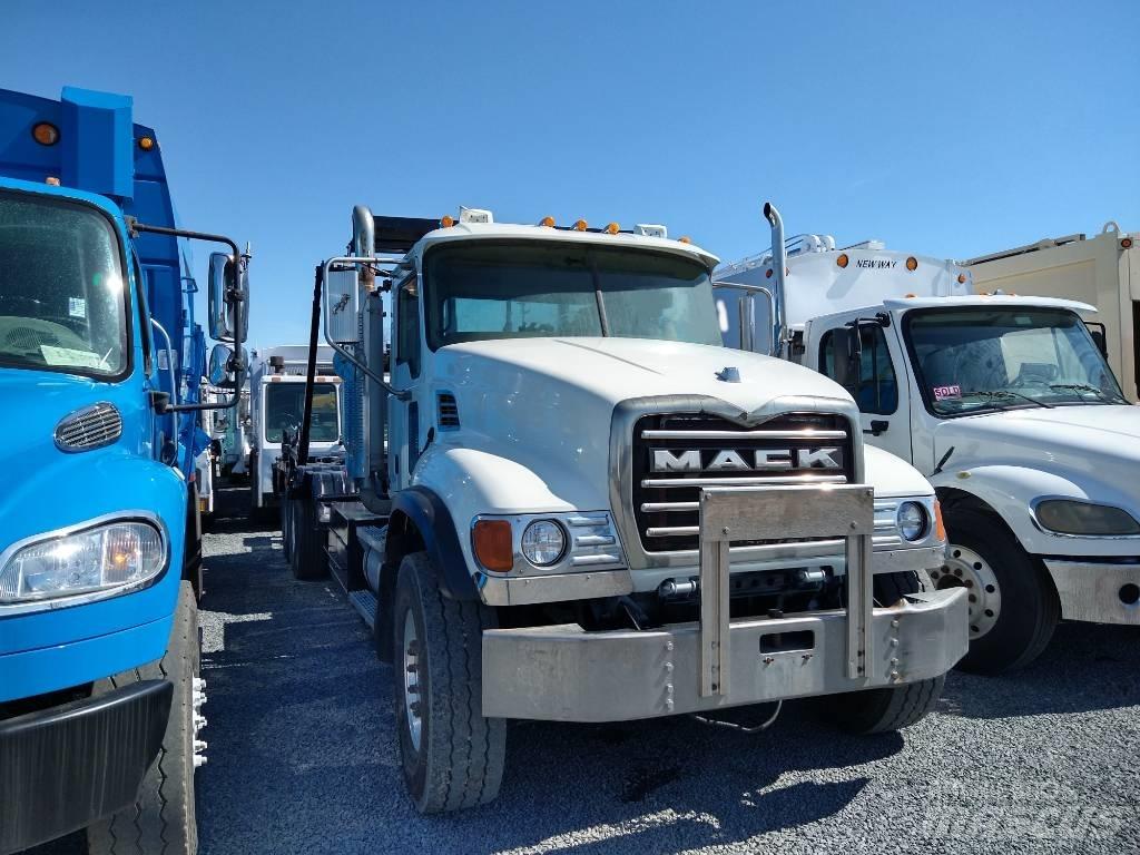 Mack GRANITE CV713 Śmieciarki